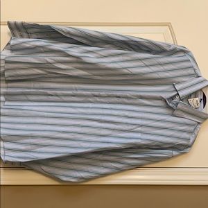 Men’s Large button down shirt